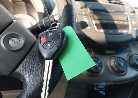 2011 Toyota Rav4 из США, поврежденный, VIN 2T3ZF4DV4BW088908